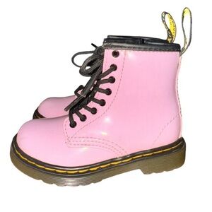Dr Martens Pascal Lace Up Boots Toddler Size 7 Pink Patent Leather Side zipper.